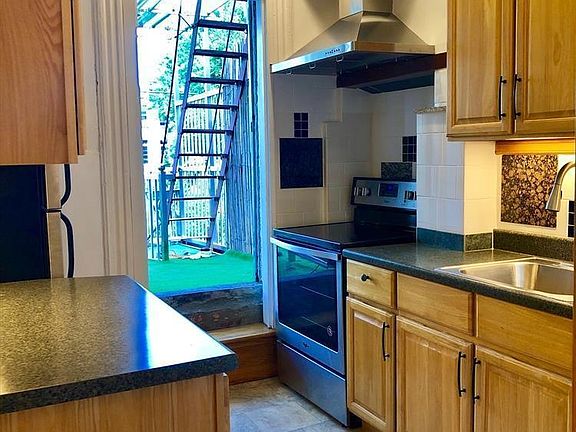 5th image of 215A Prospect Ave APT 2