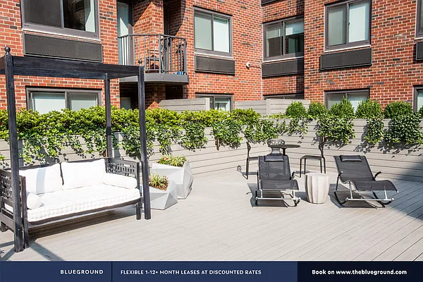 Rented by The Blueground | media 66