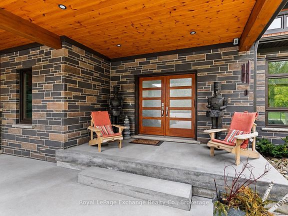 5th image of 171 Huron Rd