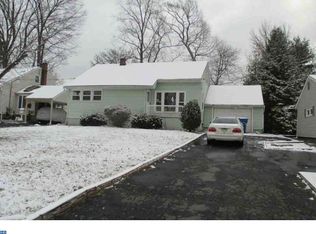 143 Normandy Rd, Colonia, NJ 07067