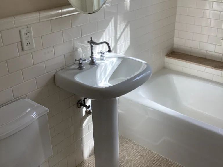 Upstairs Bathroom