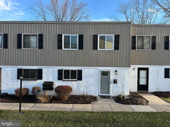 5 Fords Edge, Royersford, PA 19468