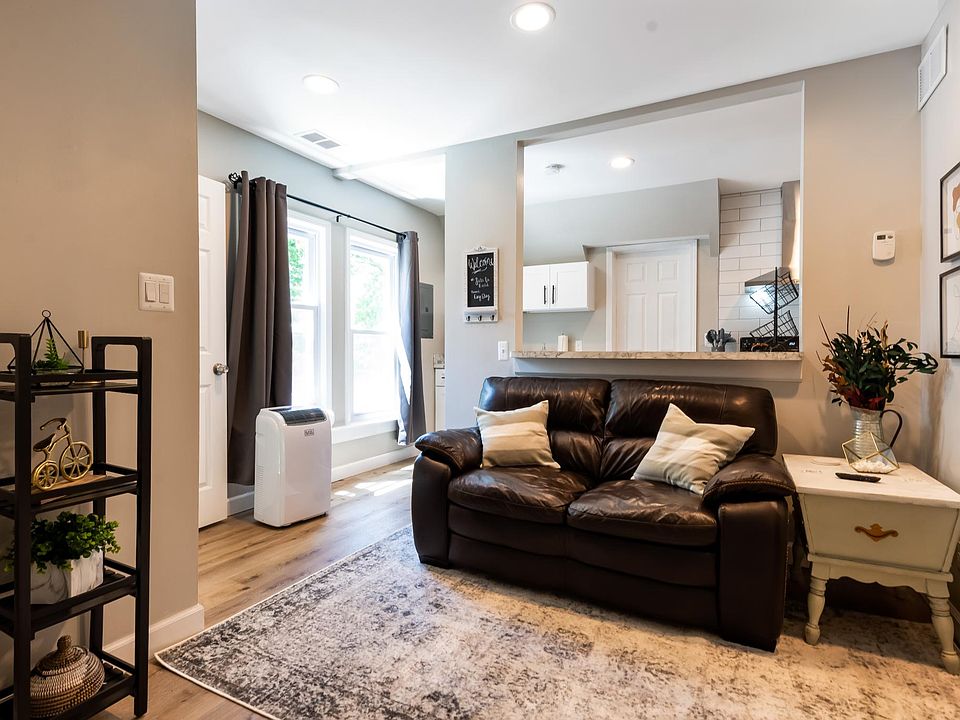 278 Euclid St Apt 2, photo 10