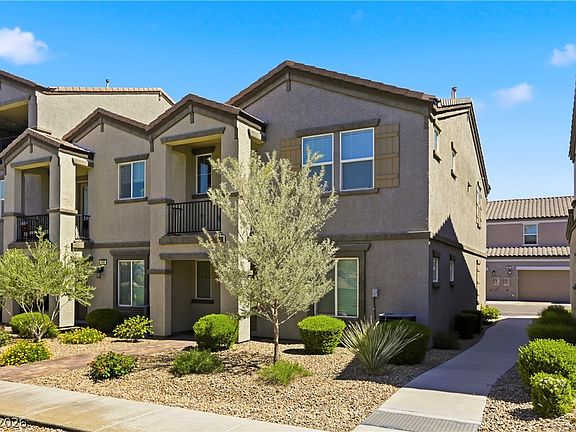 2nd image of 461 Ylang Pl