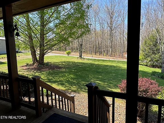 3rd image of 598 Ted Brooks Rd