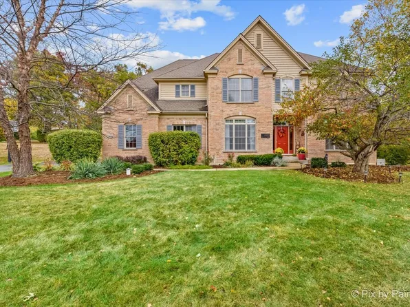 24815 N Wildberry Bnd, Cary, IL 60013