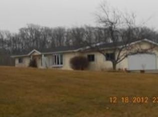 28415 Mount Tom Rd, Burlington, WI 53105