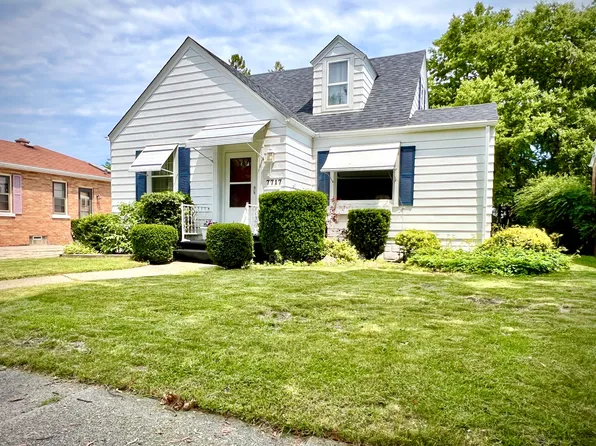 7717 29th Ave, Kenosha, WI 53143