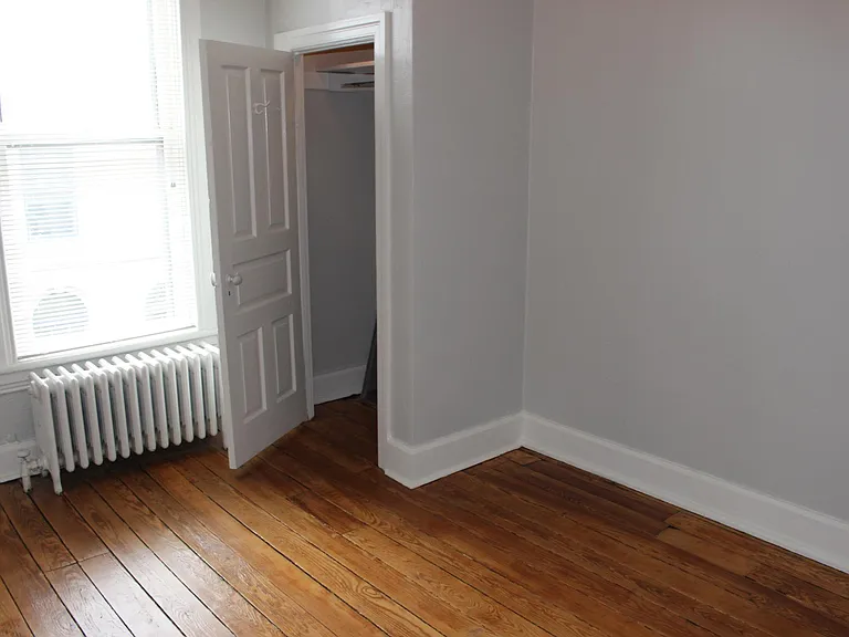 1 Chambersburg St #5 — Photo 4