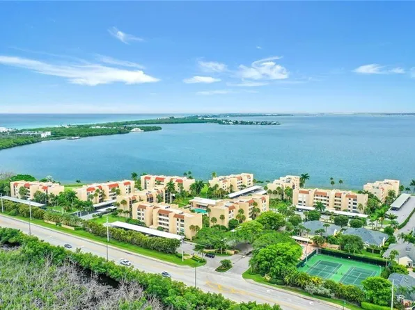 3492 NE Causeway Blvd APT 202, Jensen Beach, FL 34957