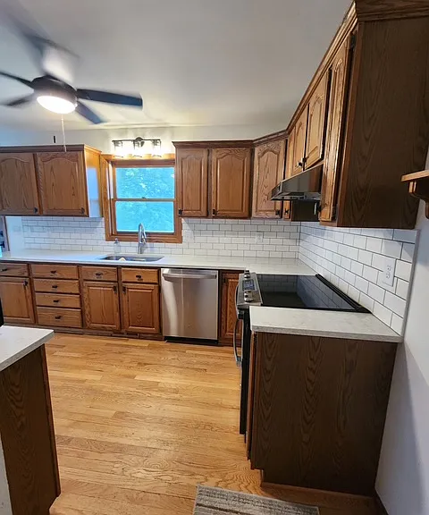 1114 Duck Creek Dr — Photo 8