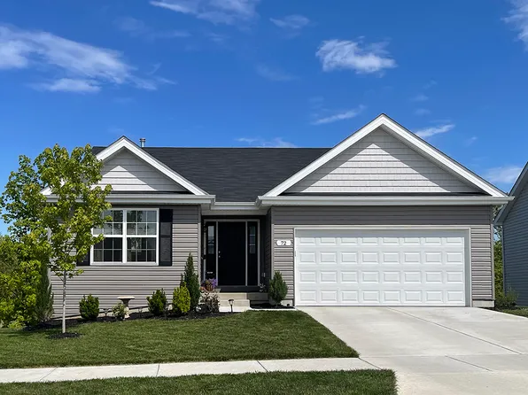 4271 Lions Chase Dr, Saint Louis, MO 63125