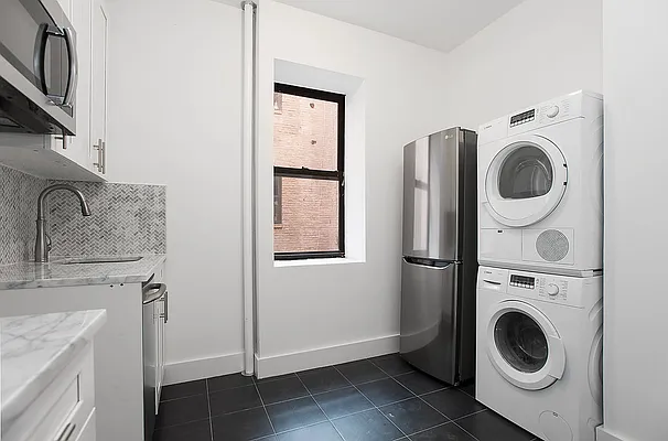 Rented by OGI Management | media 1