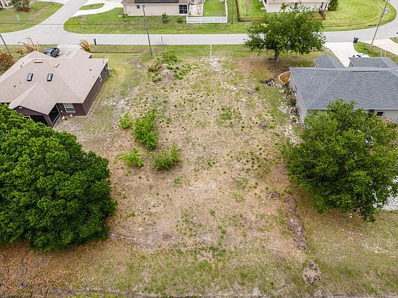 3rd image of 1110 SW Hunnicut Avenue