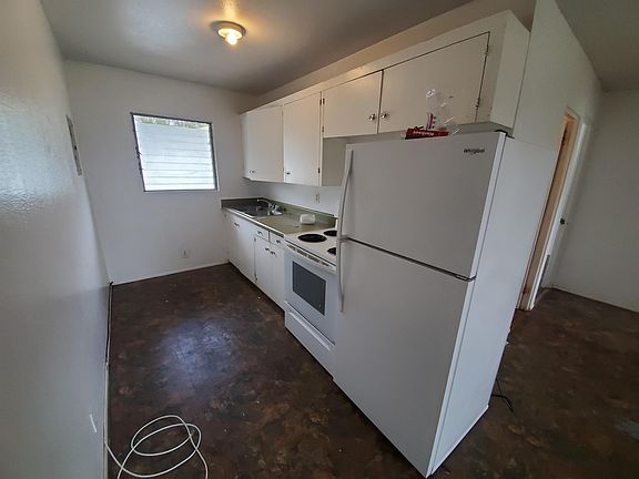 5th image of 69 Lakeview Cir APT 7