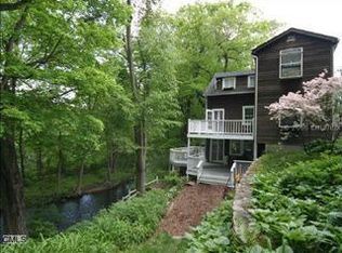 154 Silvermine Ave, Norwalk, CT 06850