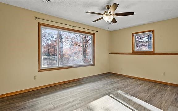 5th image of 14600 Reynolds Ln