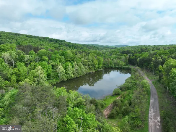 Mountain Heritage Estates Rd, Slanesville, WV 25444