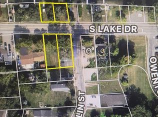 901 S Lake Dr, Novi, MI