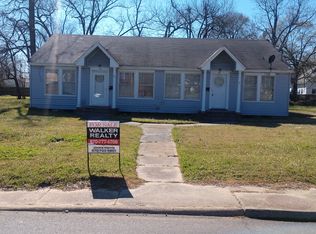 716 S Main St, Hope, AR 71801