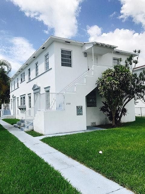 1st image of 1750 Normandy Dr #7