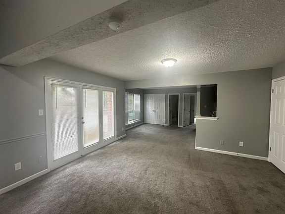 4th image of 5162 Walton Lake Dr