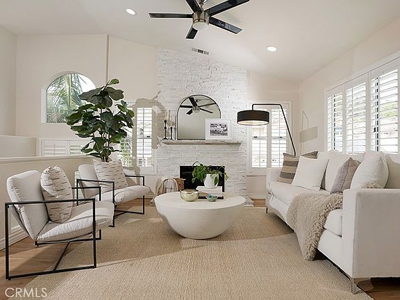 2nd image of 6 Kendall Pl