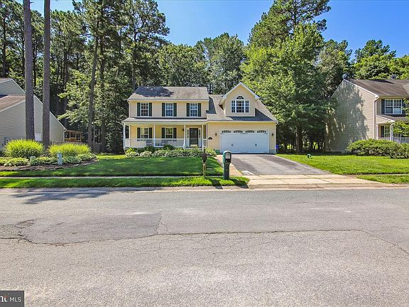 3rd image of 238 Timber Ln