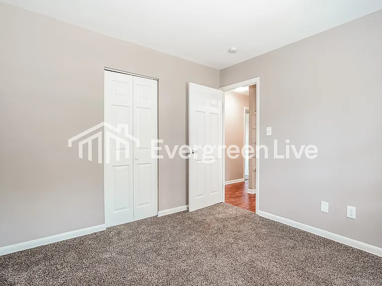1550 Wilton Dr — Photo 10