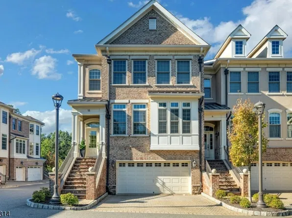 18 Howland Ter, Morris Twp., NJ 07960