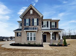 127 Marin Dr, Hendersonville, TN 37075