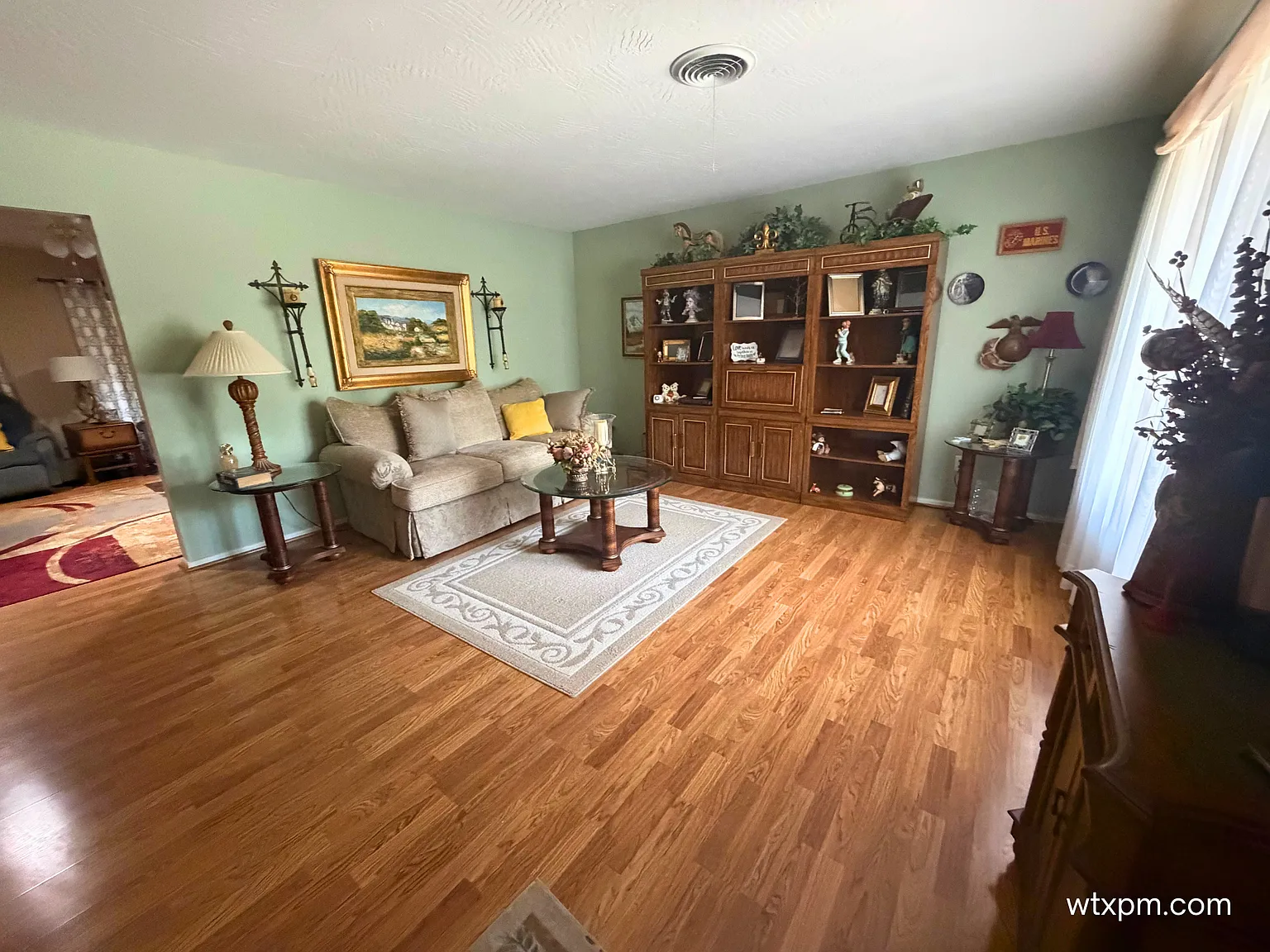 3 bed, 1623 sqft, $4,000 — Photo 2