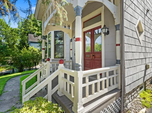 1 Moyer Pl, Cincinnati, OH 45208