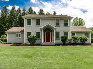 9525 Marsh Hawk Run, Chesterland, OH 44026