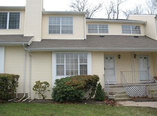 56 Freemont Ct, Somerset, NJ 08873