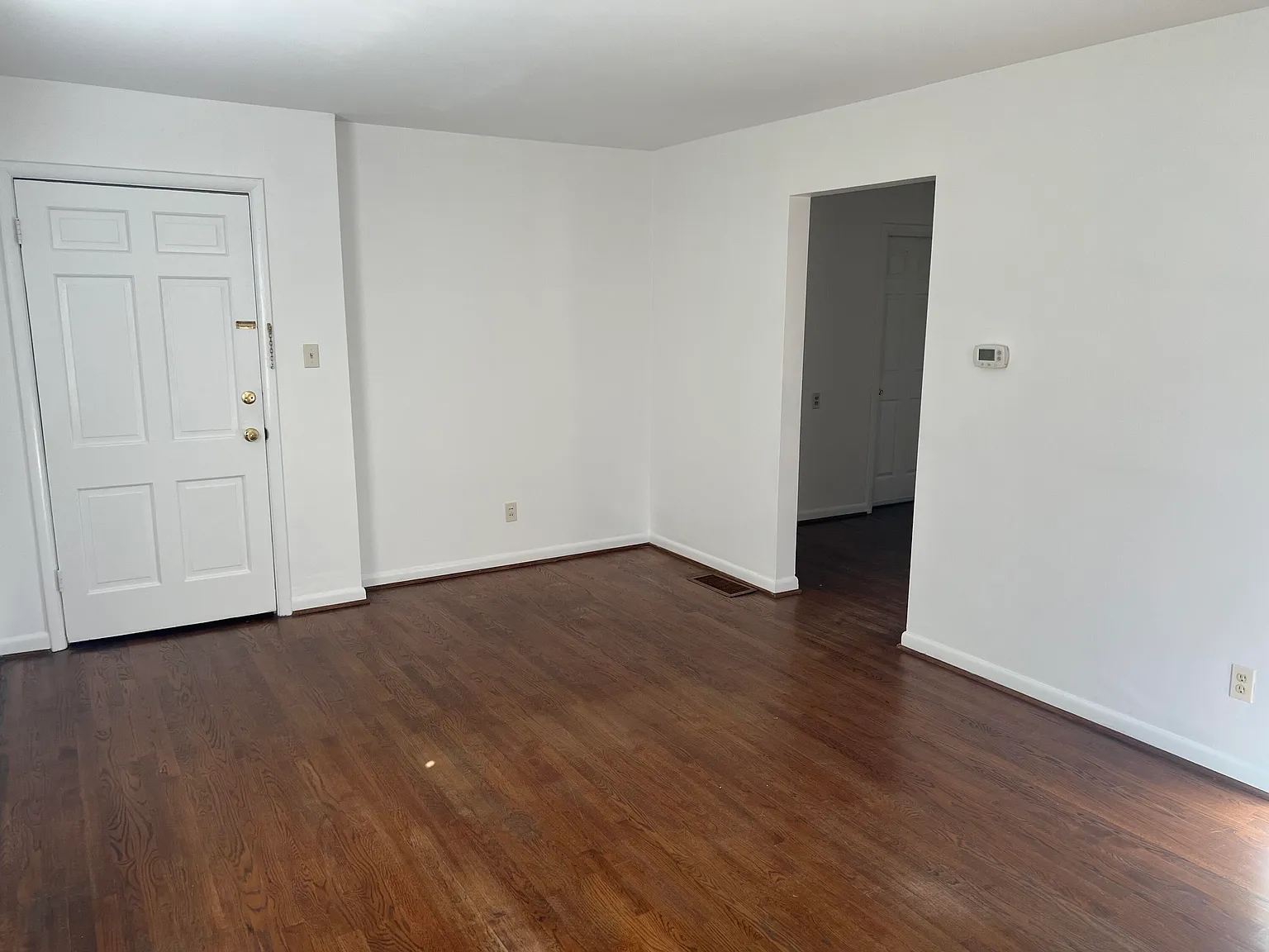 2 bed, 1.0 bath, 800 sqft, $1,495 — Photo 3