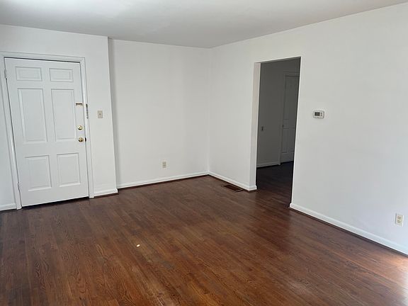 3rd image of 1705 Carolyn Dr #1
