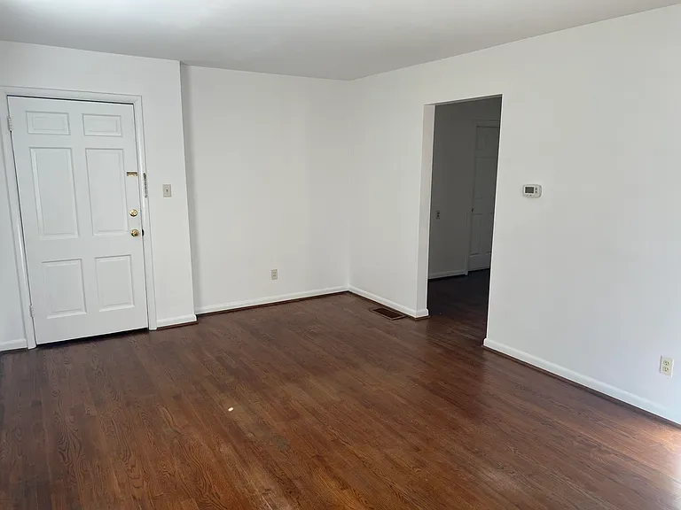 1705 Carolyn Dr #1 — Photo 3