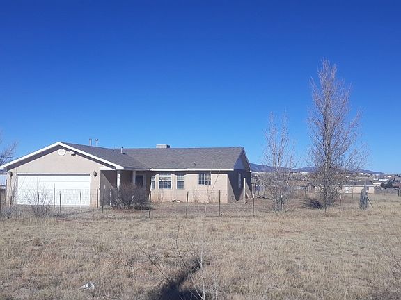 2nd image of 94 Aspen Rd