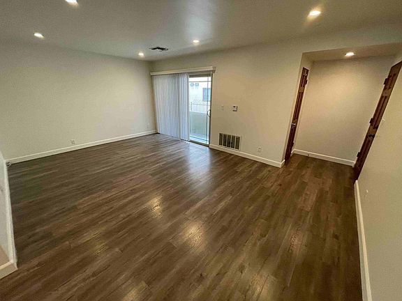 5th image of 11012 Fruitland Dr APT 3