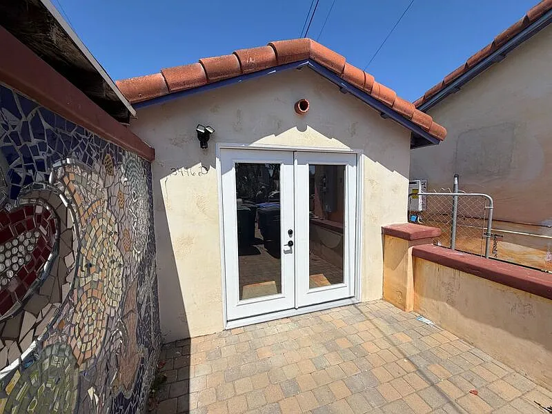 Studio, 1.0 bath, 470 sqft, $1,975 — Photo 4