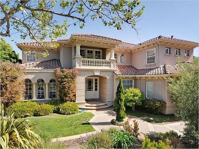 5796 Country Club Pkwy, San Jose, CA, 95138