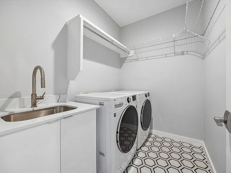 2108 Tillery St #9 — Photo 20