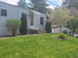 66 Terrace Dr, Troy, NY 12180