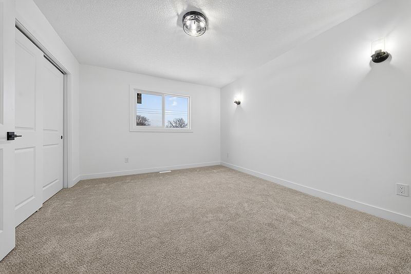 Edmonton Townhouse for rent - 3 Bedrooms — photo 7