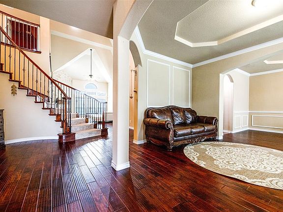 3rd image of 14196 Sorano Dr