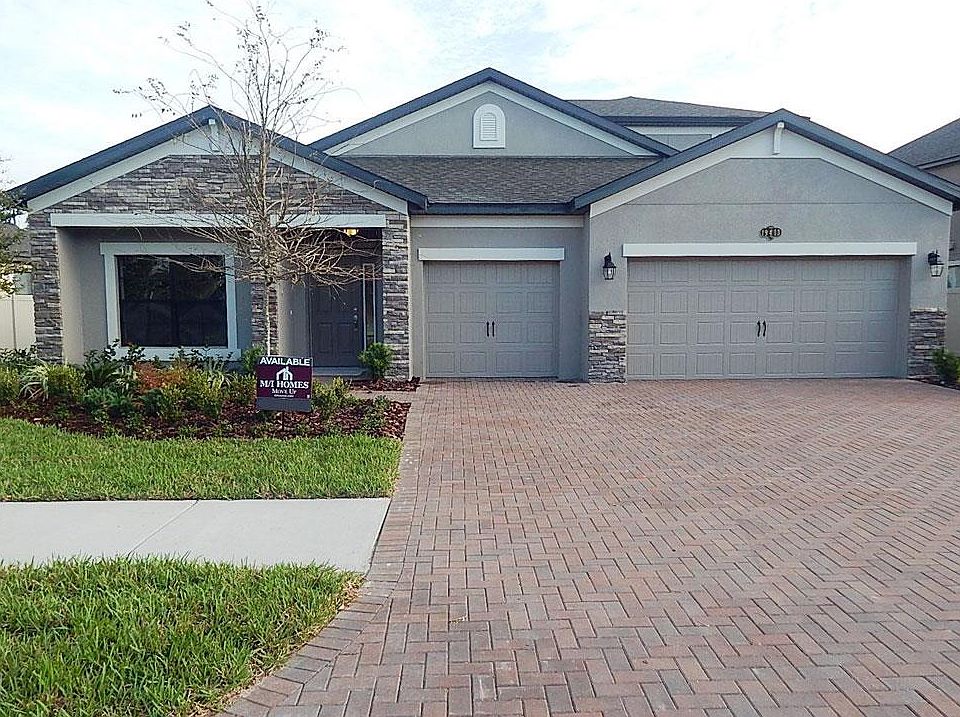 Located on 0131 in K-Bar Ranch - Laurel Vista - Executive in Tampa, FL