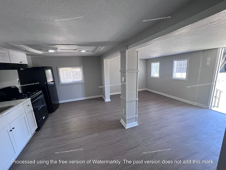 44075 B St — Photo 32