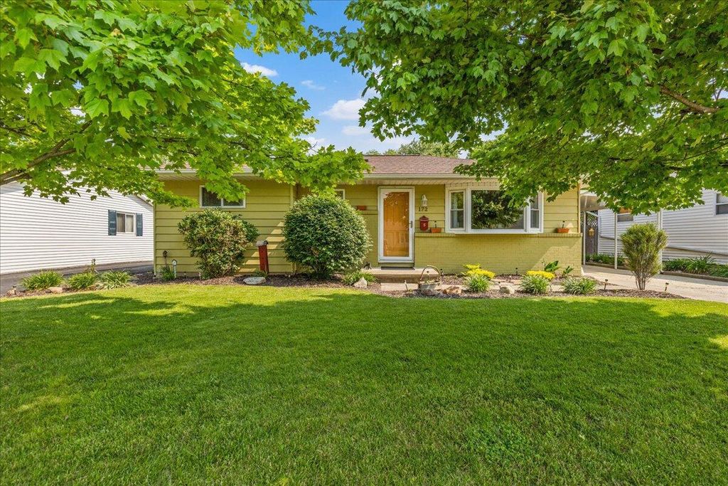Real estate listing image