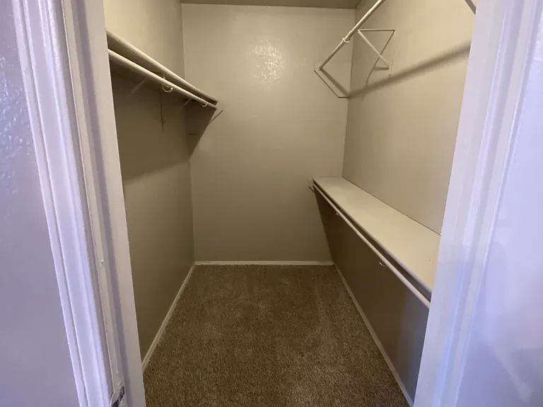 Walnut Creek Apartments — Photo 144